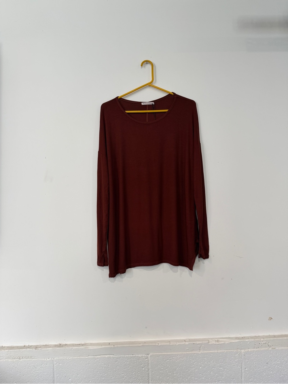 Michael Stars Ribbed chestnut long sleeve scoop neck tunic
